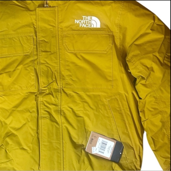 The North Face Bomber Coat New With Tags Gold Color Size Large - Picture 3 of 7